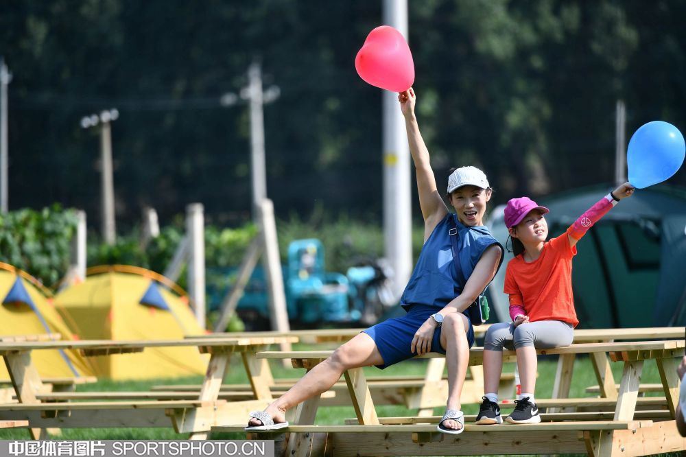 W_21549880_22071716_by.jpg W_21549880_22071716_by.jpg