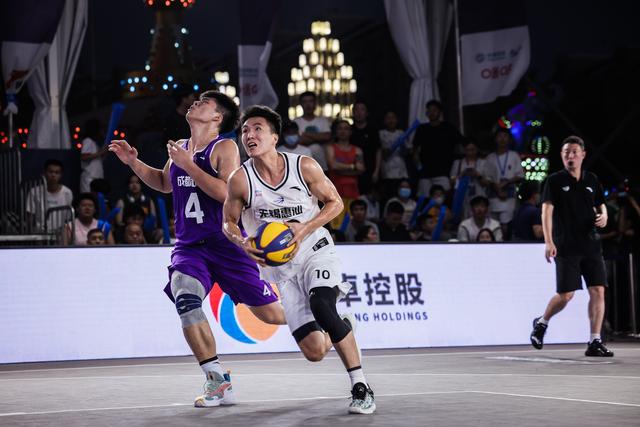 0805-三人篮球.jpeg 0805-三人篮球.jpeg