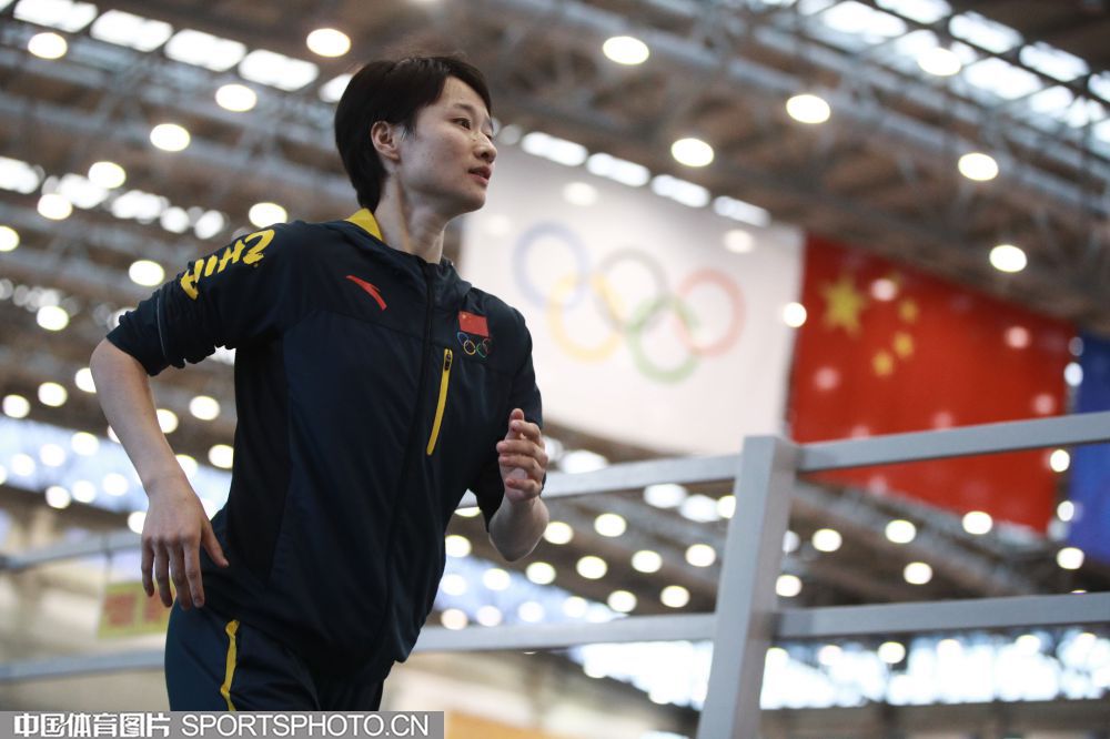 W_12387566_20011519_l.jpg W_12387566_20011519_l.jpg