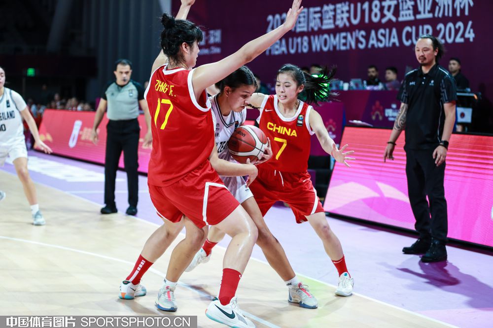 W_20352372_24062522_hz.jpg W_20352372_24062522_hz.jpg