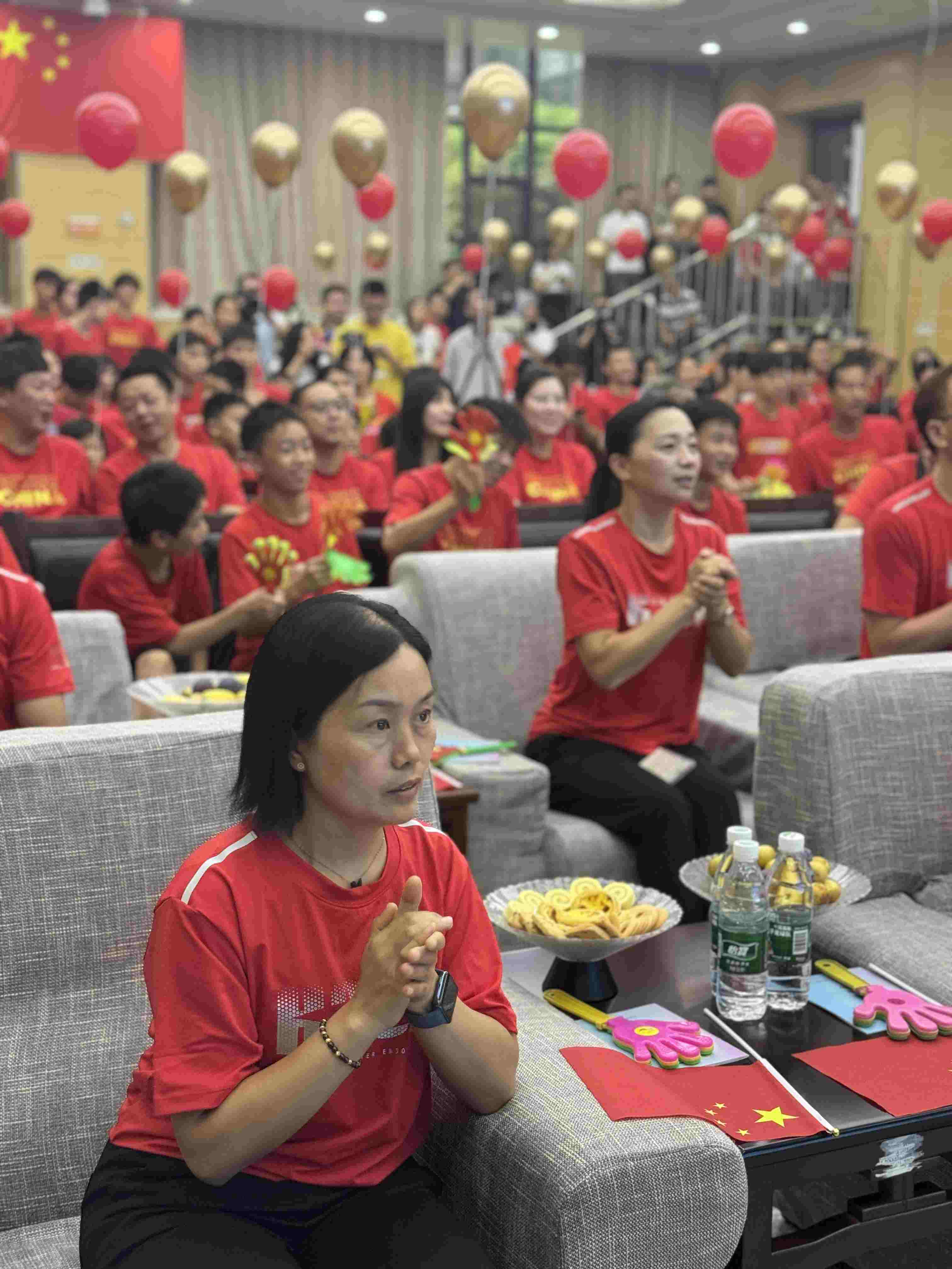 王宗源父母.jpg 王宗源父母.jpg