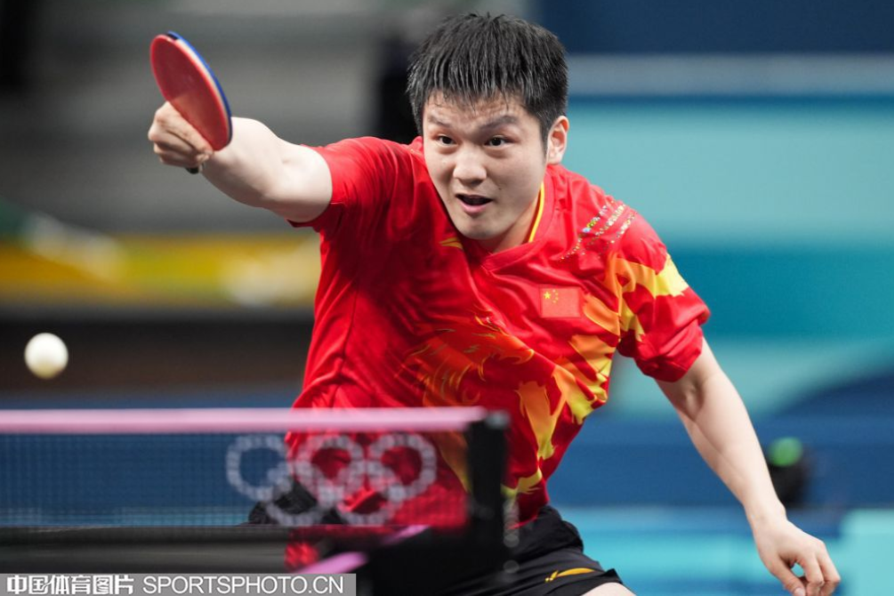 樊振东比赛中.png 樊振东比赛中.png