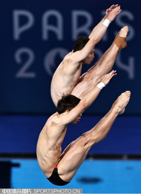 龙道一双人比赛中.png 龙道一双人比赛中.png