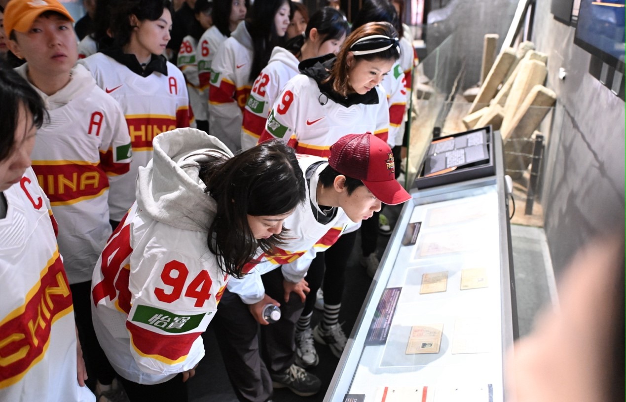 爱国教育4.jpg 爱国教育4.jpg