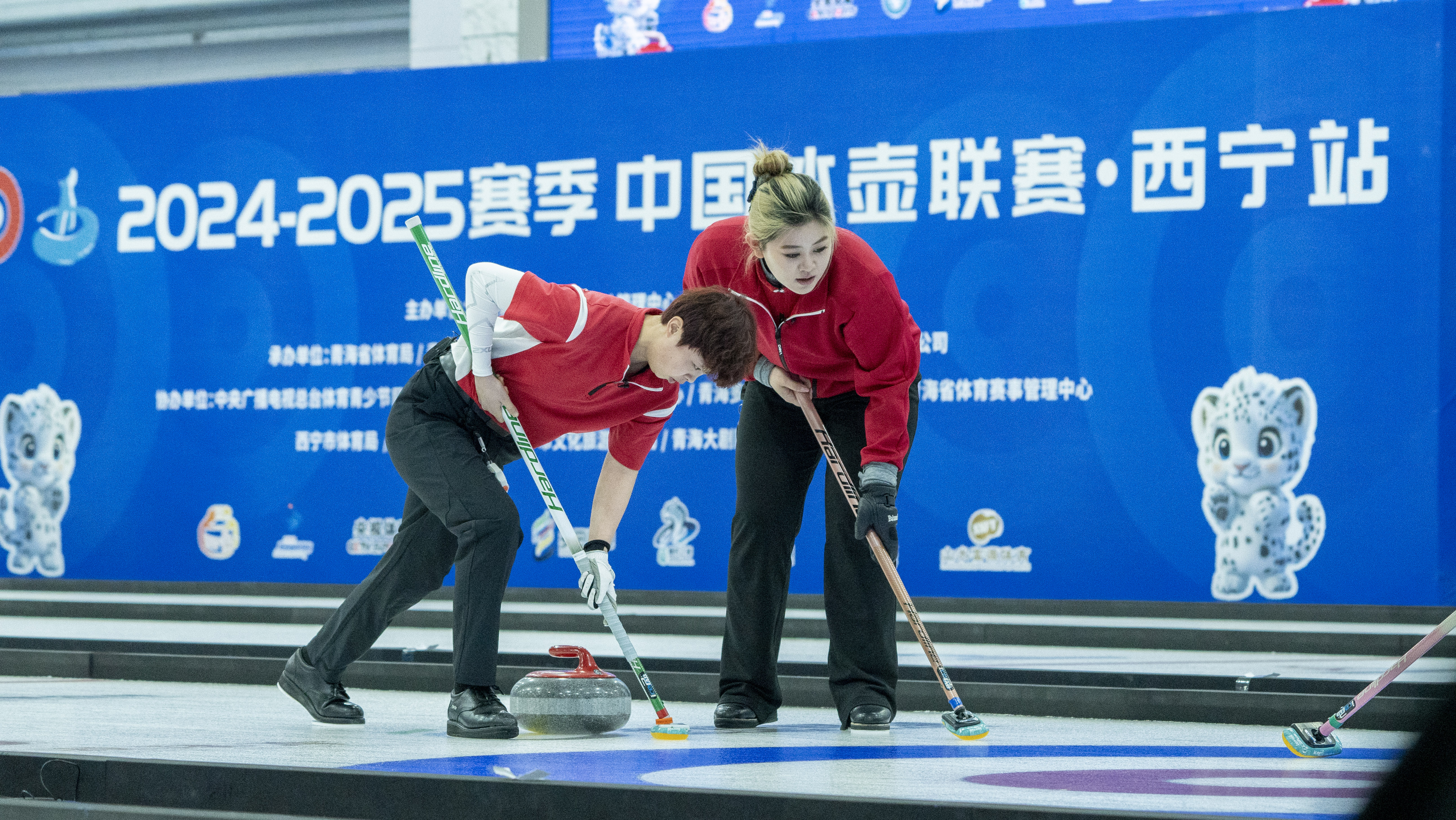 冰壶联赛西宁站1.jpg