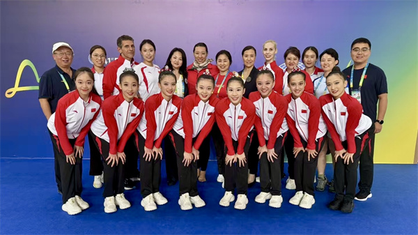 艺术体操1.jpg 艺术体操1.jpg