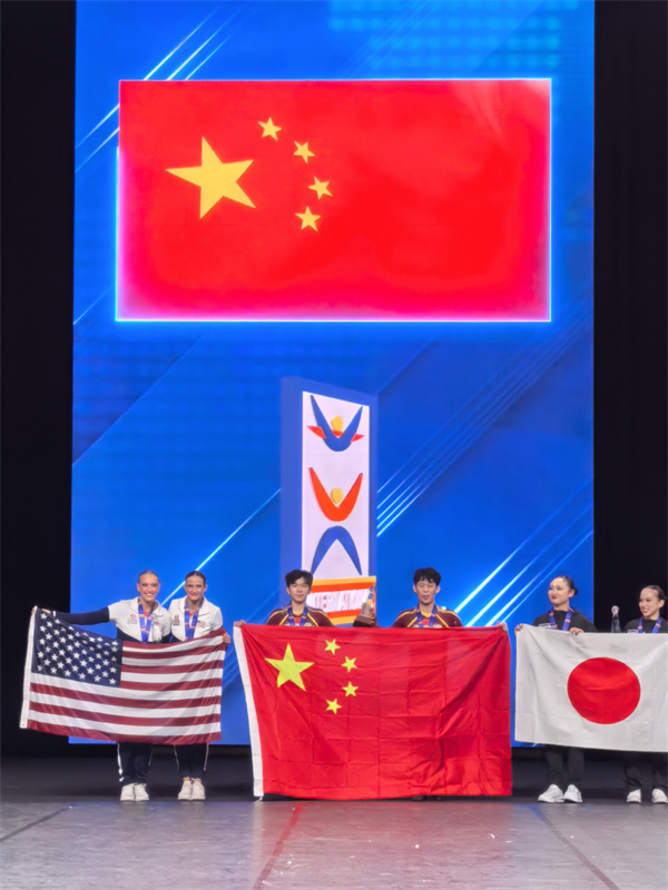 拉拉1.jpg