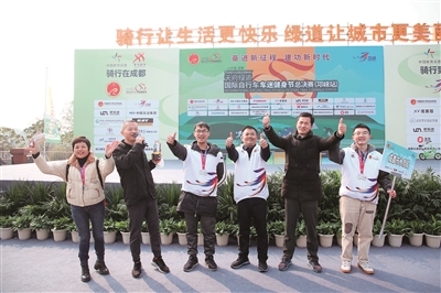 zgtyb1226004_006_01_b.jpg zgtyb1226004_006_01_b.jpg