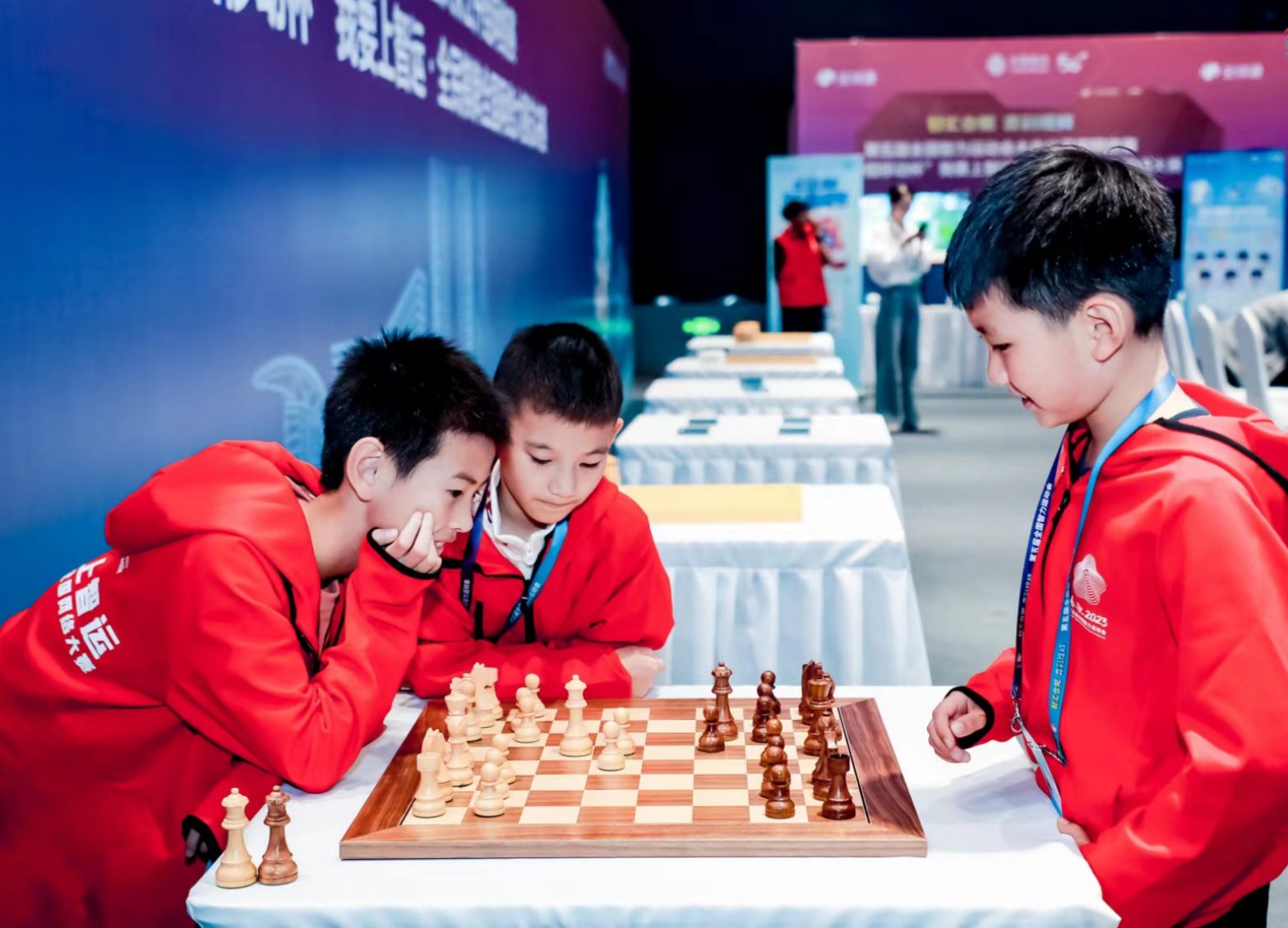 1027-网络.jpg 1027-网络.jpg