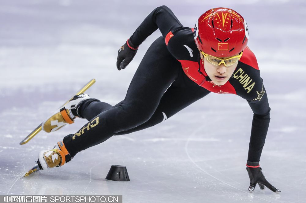 W_15001787_18022022_wz.jpg W_15001787_18022022_wz.jpg